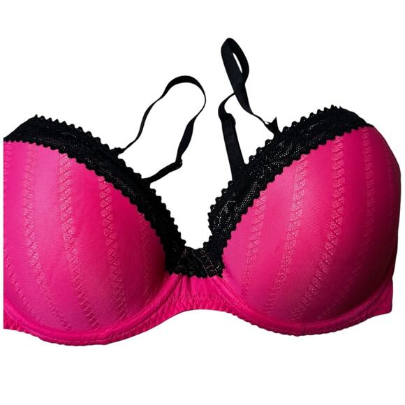 BETSEY JOHNSON Bright pink push up bra Size 34C - Picture 1 of 8